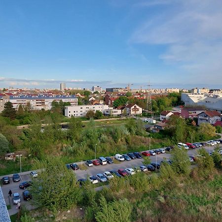 Lanterna Apartment - Free Parking In Garage Загреб Экстерьер фото